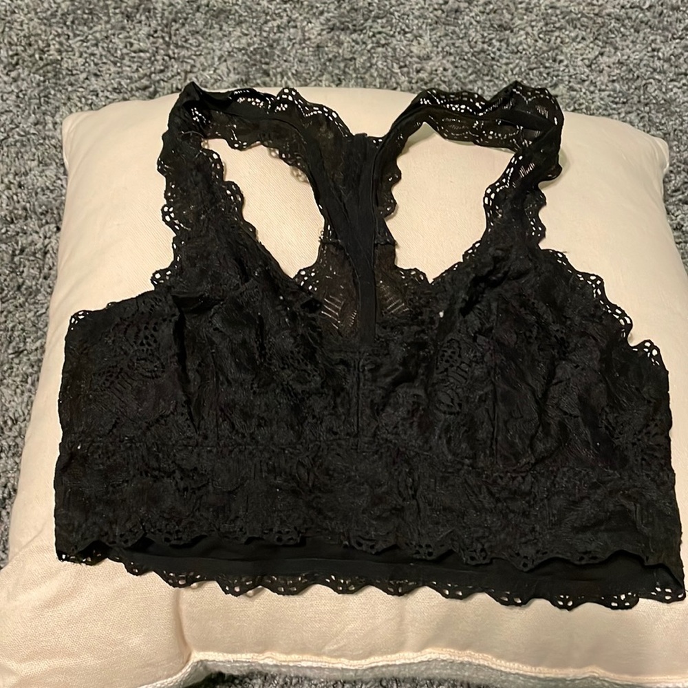 Black lace Felina bralette